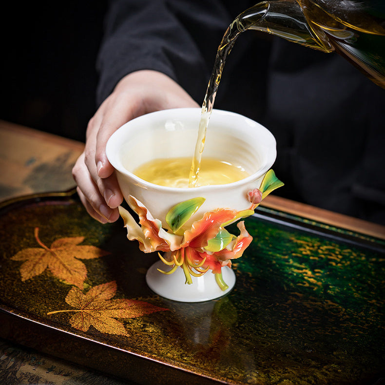 Intangible Cultural Heritage Hand-Pinched Lily Flower Ceramic Teacup, Artistic Handmade Floral Cup for Loose Leaf Tea & Coffee, Unique New Year/Valentine's Day/Birthday Gift