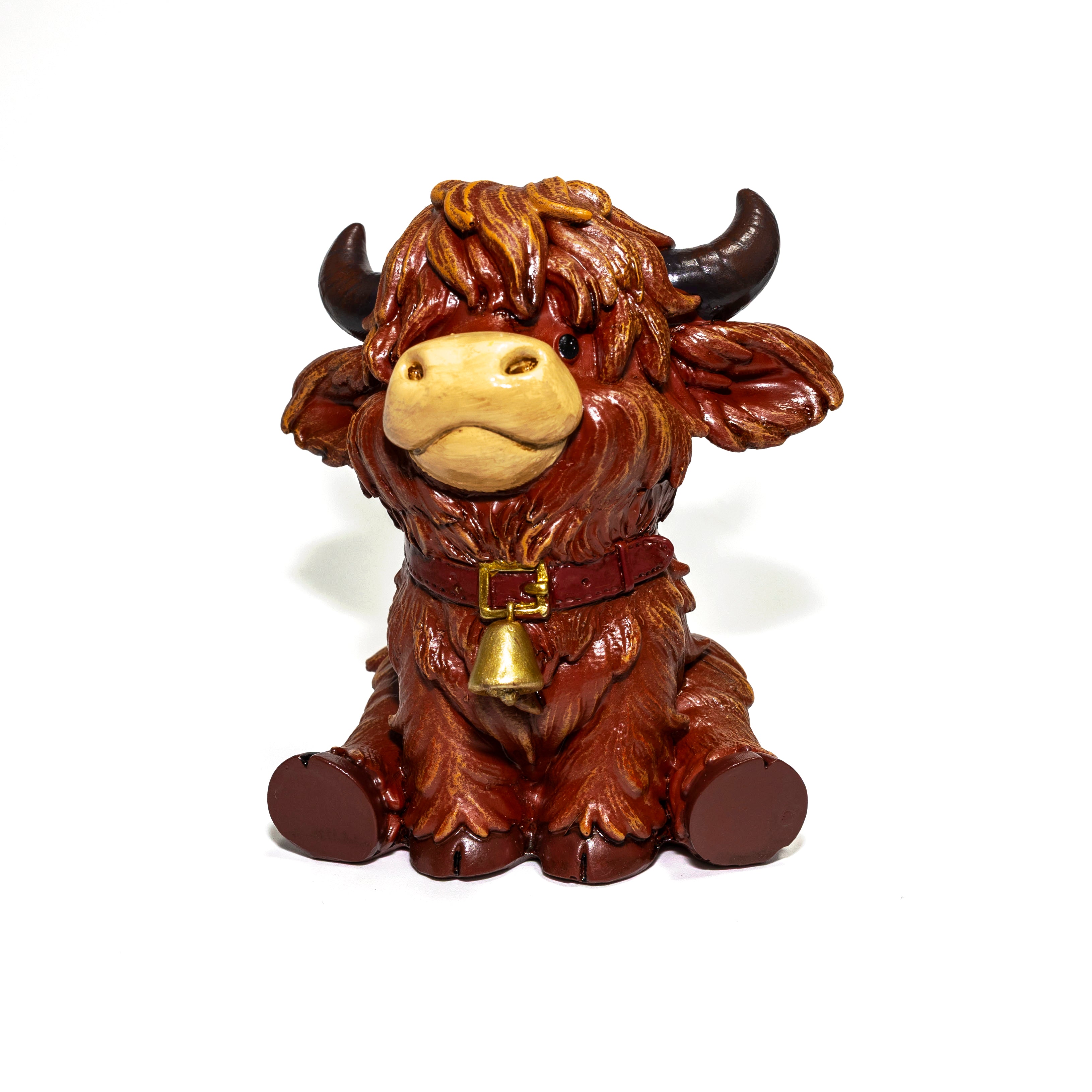 Highland Cow Resin Figurine – Cute Scottish Cattle Decorative Statue for Home, Office, or Farmhouse Shelf Décor, Handcrafted Collectible Gift