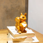 Resin Squirrel Figurine with LED Acorn Light, Wood-Look Animal Statue for Home Decor, Tabletop Ornament for Living Room, Bedroom, Office & Rustic Farmhouse